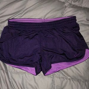 Nike shorts size small